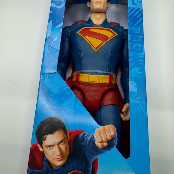 DC Comics Superman 2025 Movie 12” David Corenswet as Superman Figure - Picture 3 of 10